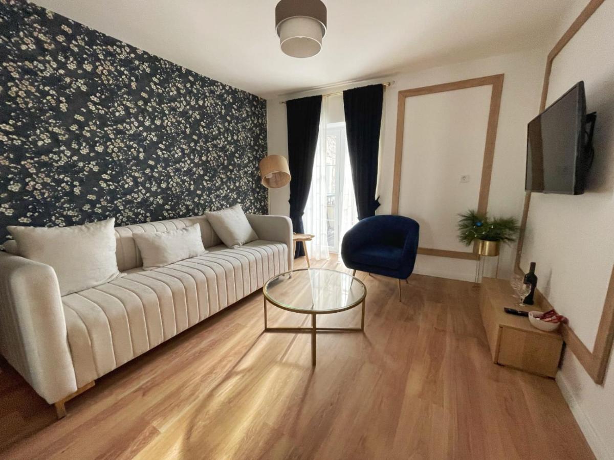 Lungomare Apartments Petrovac Exteriör bild