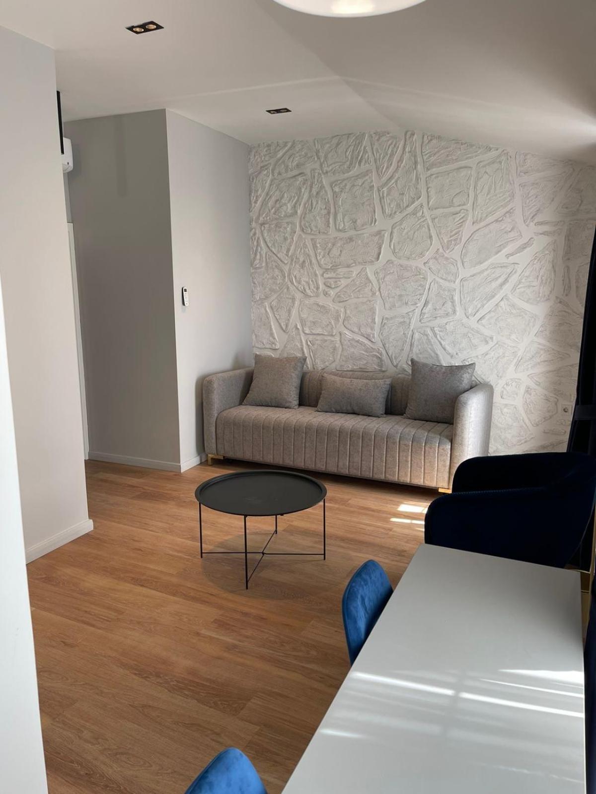 Lungomare Apartments Petrovac Exteriör bild